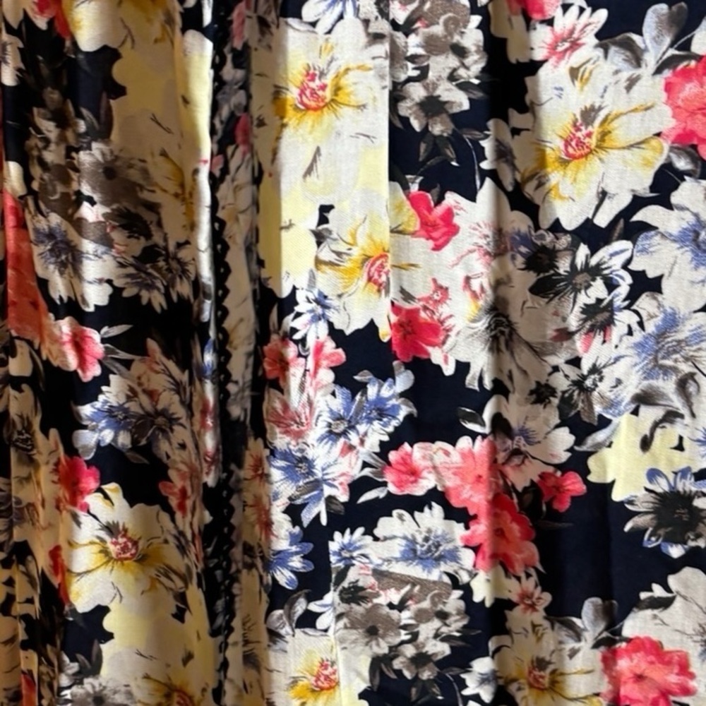 Ina 1X Multicolor Floral Maxi Skirt Double Front Side Slits Plus Size NWOT - Picture 3 of 8